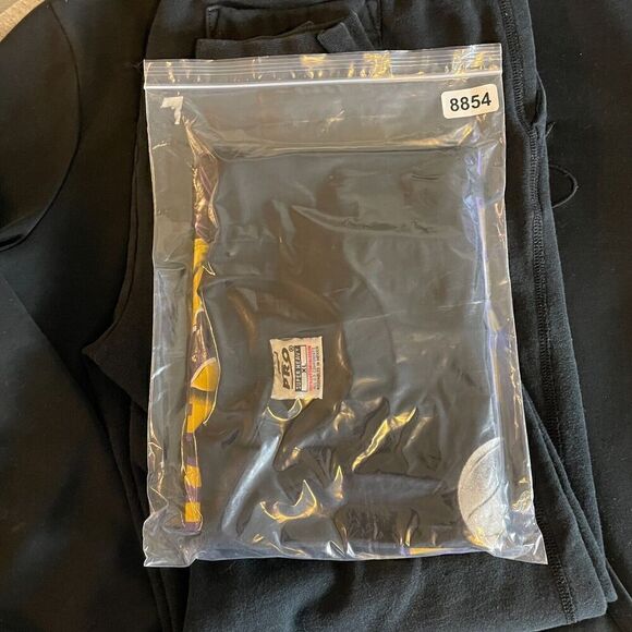 Kobe Bryant Shirt Mens Extra Large Black Lakers Mamba Legends Live Forever - Picture 9 of 9